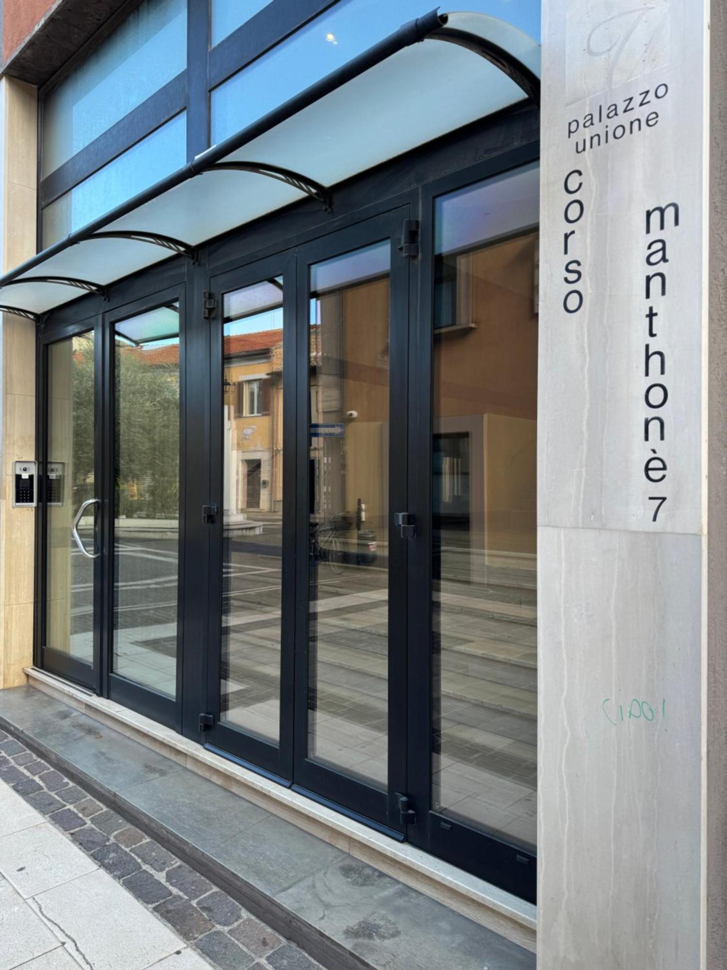 Casa Manthone - Luxrental Apartments ペスカーラ エクステリア 写真